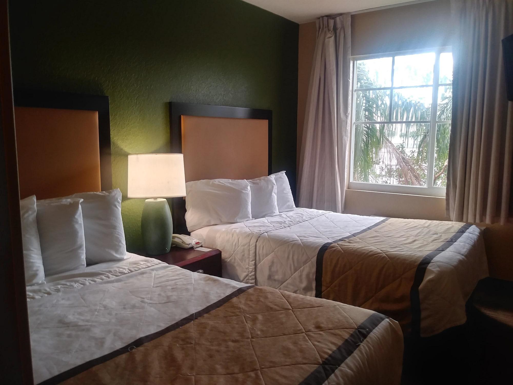 Extended Stay America Suites - Orlando - Southpark - Commodity Circle Oak Ridge エクステリア 写真