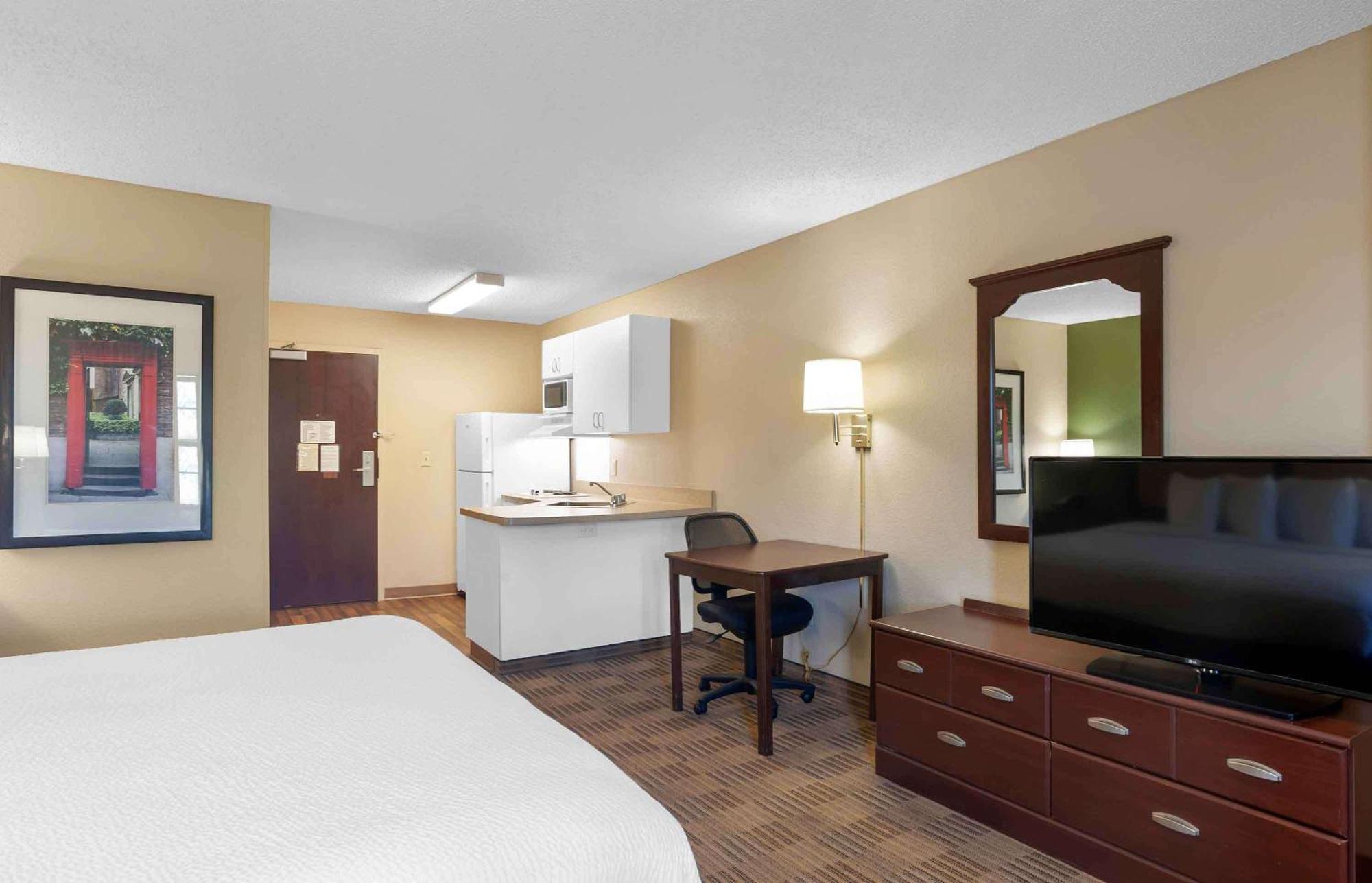 Extended Stay America Suites - Orlando - Southpark - Commodity Circle Oak Ridge エクステリア 写真