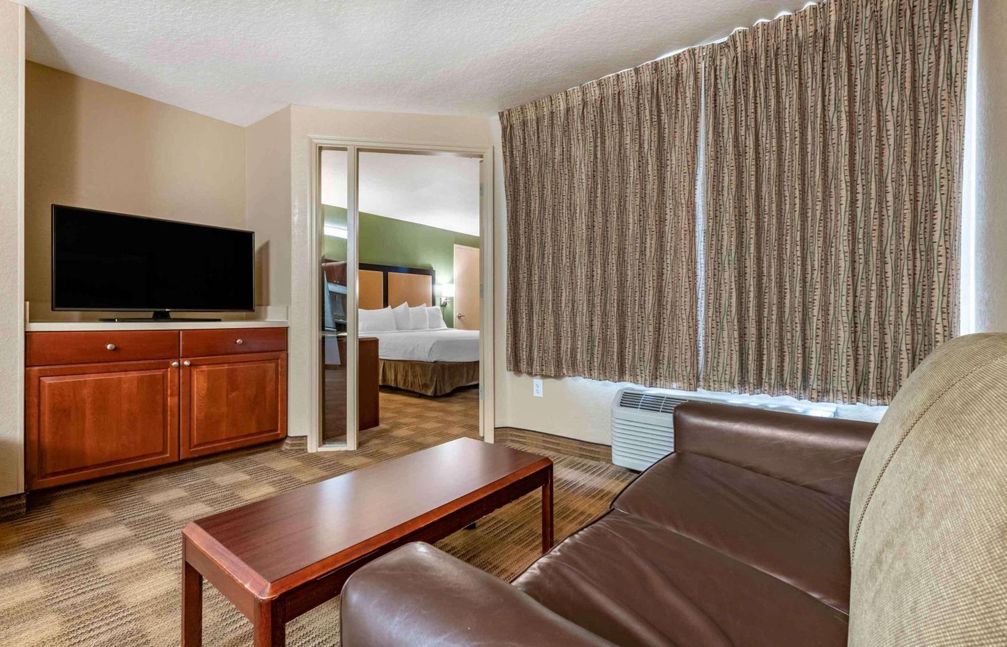 Extended Stay America Suites - Orlando - Southpark - Commodity Circle Oak Ridge エクステリア 写真